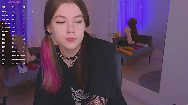 Mira Falls online show from 03/28/26, 05:52