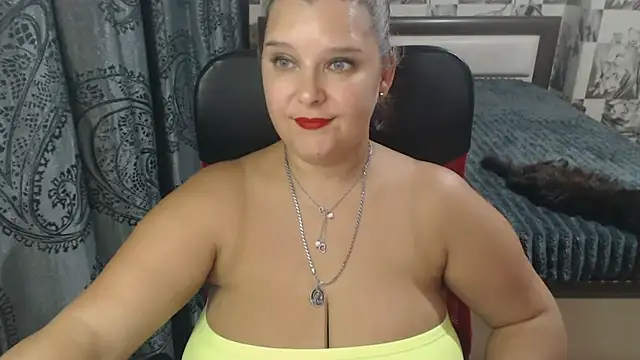 Snapshot of Boolochka chatting on 09/14/25, 07:25 Boolochka online show from 09/14/25, 07:25