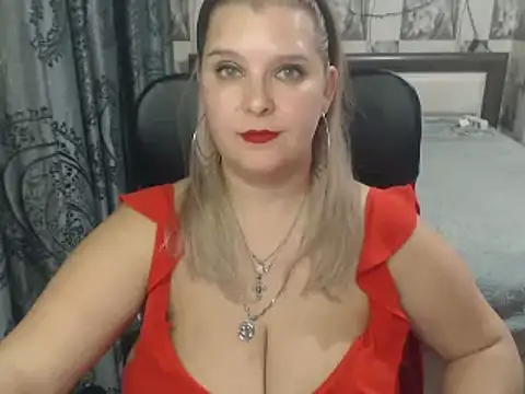 Snapshot of Boolochka chatting on 03/02/25, 08:25 Boolochka online show from 03/02/25, 08:25