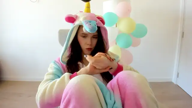 Pokemeboy online show from 04/08/26, 10:39