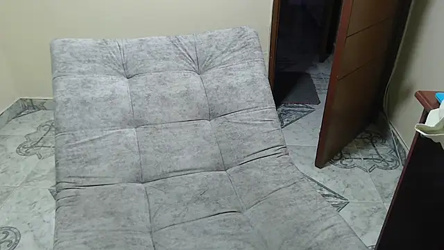 antara hotgirl online show from 12/14/25, 10:04