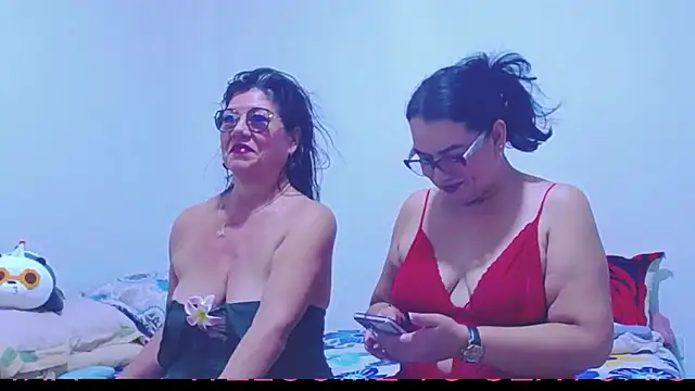 sexycristina 2 online show from 09/24/25, 02:34