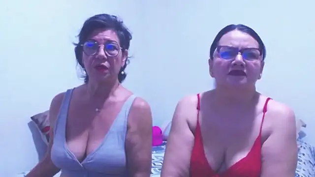 sexycristina 2 online show from 03/31/26, 01:46