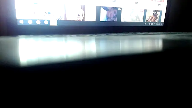 RobertaHott online show from 03/19/25, 10:42