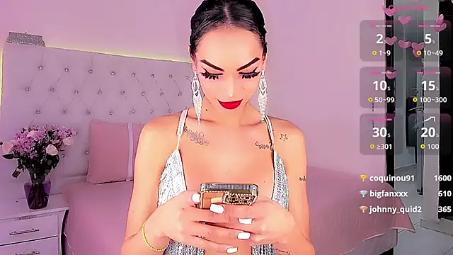 Michell simons online show from 10/05/25, 03:36