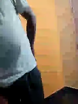 Indianguymohan online show from 10/18/25, 05:48