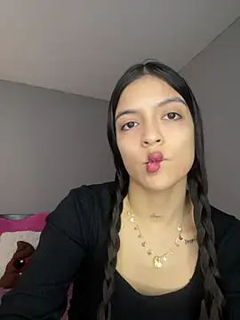 Sammy pink online show from 02/20/25, 02:13