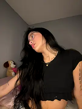 Sammy pink online show from 12/14/25, 10:48