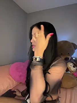 Sammy pink online show from 12/21/25, 01:08