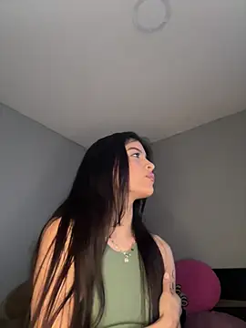 Sammy pink online show from 12/30/24, 11:38