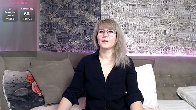 mandy foxxx online show from 11/02/25, 10:20