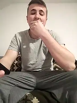 MrNoBoDy000 online show from 04/09/26, 08:04