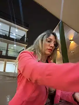 Gatitacarlita online show from 04/08/26, 01:07