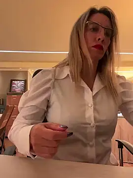 Gatitacarlita online show from 02/14/25, 08:05