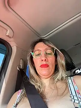 Gatitacarlita online show from 04/06/26, 06:20