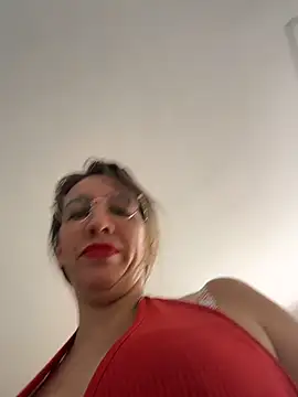 Gatitacarlita online show from 04/05/26, 04:46