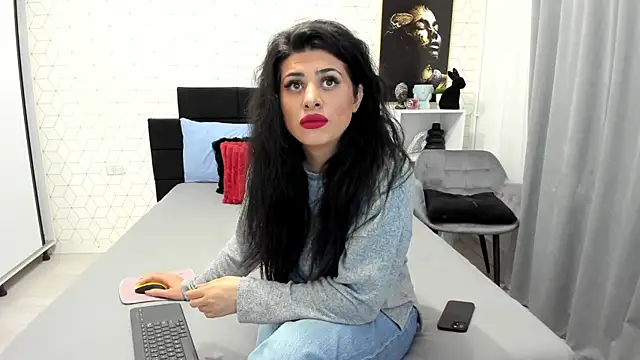 Heidix online show from 04/14/26, 04:39