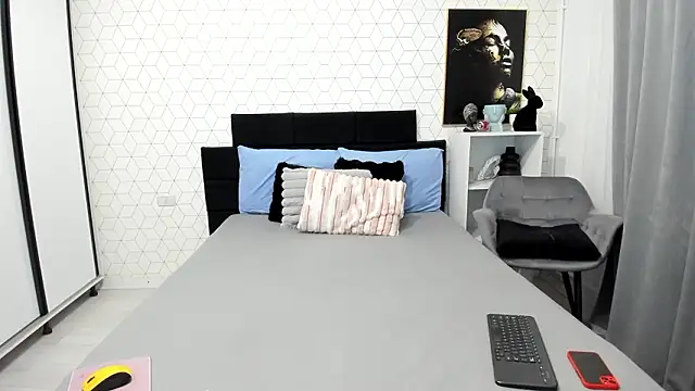 Heidix online show from 02/13/26, 04:01