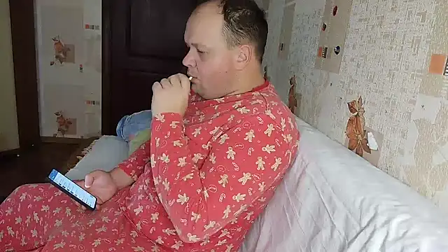 Dimka132 online show from 12/16/24, 11:22