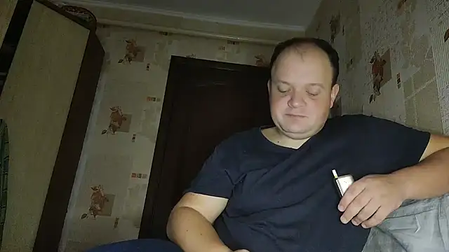 Dimka132 online show from 12/25/24, 10:39