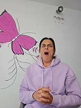 IsabelleCraft online show from 09/26/25, 11:50