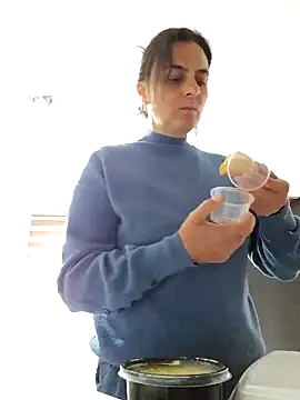 IsabelleCraft online show from 10/11/25, 11:11