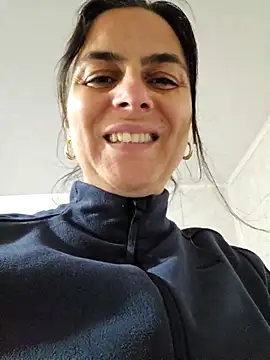 IsabelleCraft online show from 11/06/25, 11:58