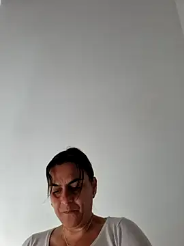 IsabelleCraft online show from 10/10/25, 09:32