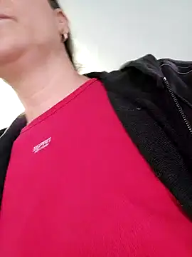 IsabelleCraft online show from 03/20/25, 04:09