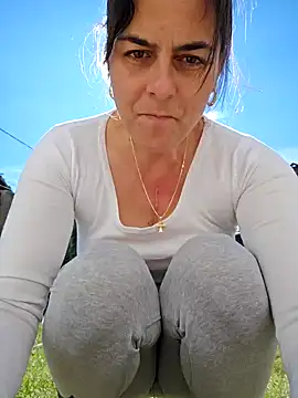 IsabelleCraft online show from 10/05/25, 09:44