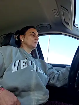 IsabelleCraft online show from 03/06/26, 08:09