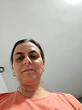 IsabelleCraft online show from 03/17/25, 04:22