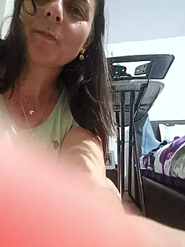 IsabelleCraft online show from 03/28/26, 05:14