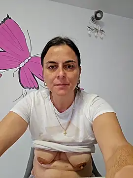 IsabelleCraft online show from 10/26/25, 01:11