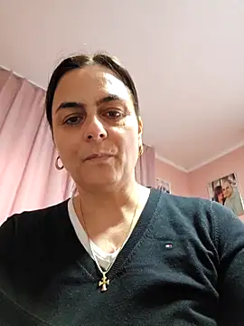 Snapshot of IsabelleCraft chatting on 02/16/26, 12:04 IsabelleCraft online show from 02/16/26, 12:04