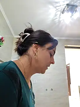 IsabelleCraft online show from 09/30/25, 08:31