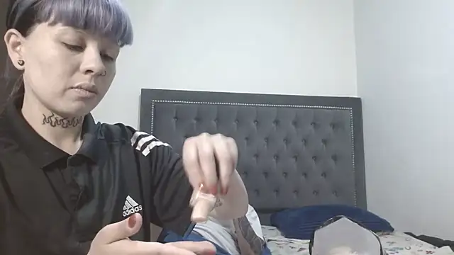 dulce maria x online show from 03/15/26, 02:02