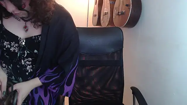 Smoke trip Alicia online show from 11/29/25, 03:06