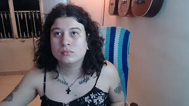 Smoke trip Alicia online show from 11/05/25, 03:20