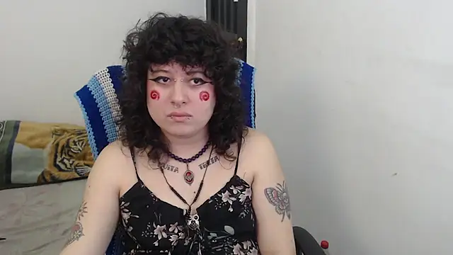 Snapshot of Smoke_trip_Alicia chatting on 02/18/26, 07:54 Smoke trip Alicia online show from 02/18/26, 07:54