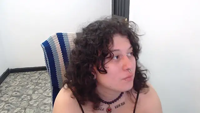 Snapshot of Smoke_trip_Alicia chatting on 01/15/26, 12:41 Smoke trip Alicia online show from 01/15/26, 12:41