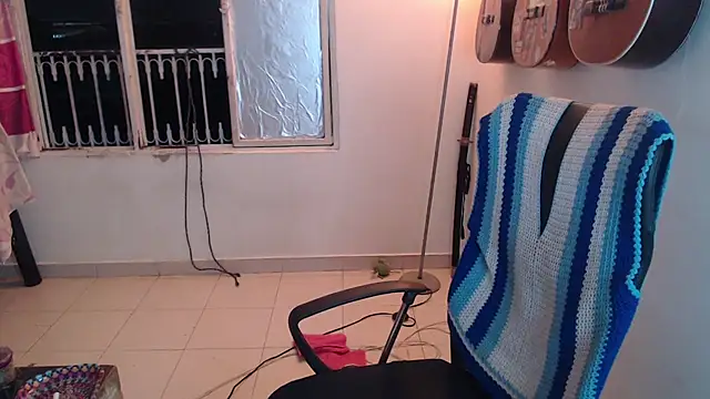 Smoke trip Alicia online show from 10/14/25, 03:29