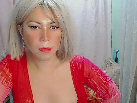 Snapshot of shanecummer chatting on 04/19/26, 11:55 shanecummer online show from 04/19/26, 11:55
