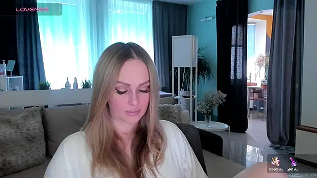 Snapshot of Libby_Nora chatting on 02/10/25, 09:58 Libby Nora online show from 02/10/25, 09:58