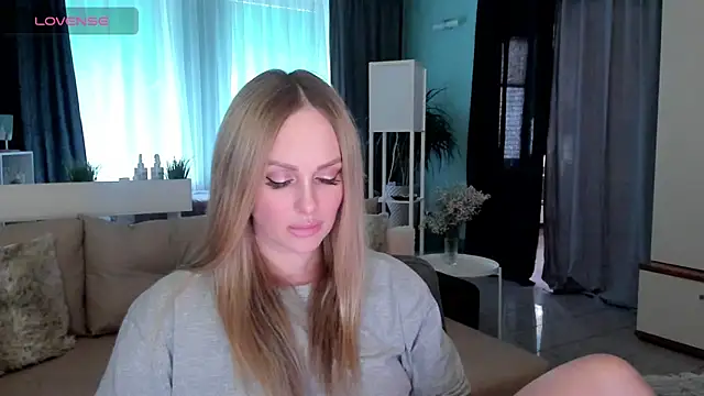 Snapshot of Libby_Nora chatting on 02/12/25, 12:12 Libby Nora online show from 02/12/25, 12:12