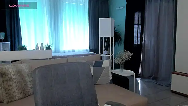 Snapshot of Libby_Nora chatting on 02/13/25, 01:37 Libby Nora online show from 02/13/25, 01:37