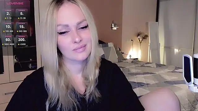 Libby Nora online show from 10/26/25, 10:48