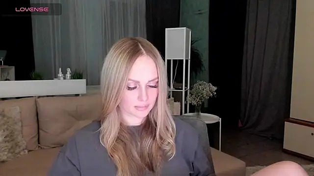Snapshot of Libby_Nora chatting on 02/08/25, 03:53 Libby Nora online show from 02/08/25, 03:53