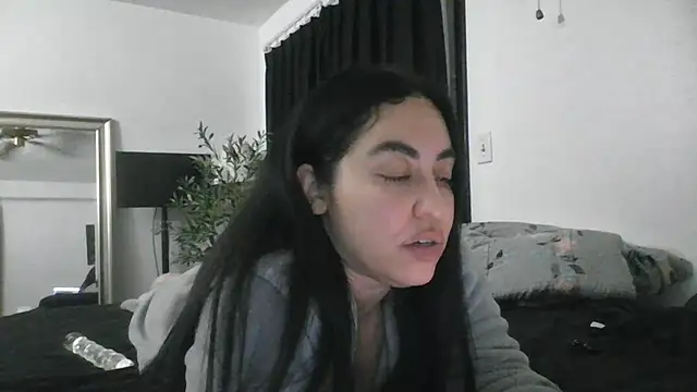 Snapshot of WetFlower69 chatting on 07/08/26, 01:30 WetFlower69 online show from 07/08/26, 01:30