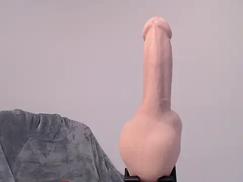 Coco 121 online show from 11/09/25, 07:51